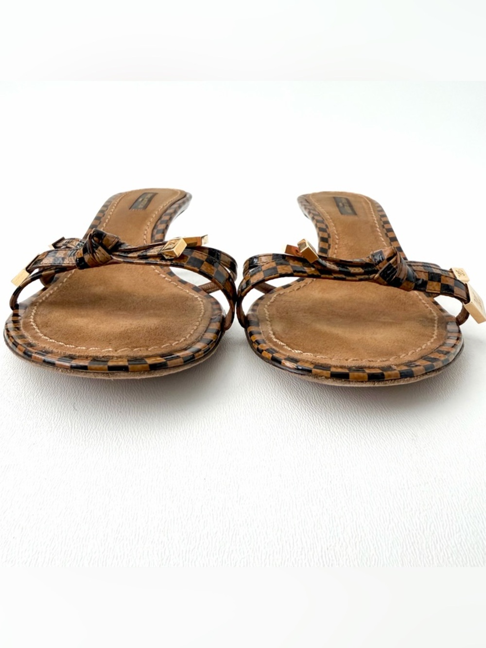 LOUIS VUITTON | Damier Check Kitten Heel Mule Sandals Gold LV Charm EU 38.5 Y2K - Picture 8 of 15
